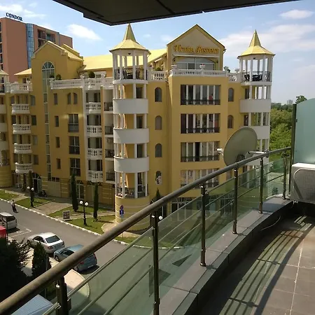 Апартамент Sandapart Plaza Studio *